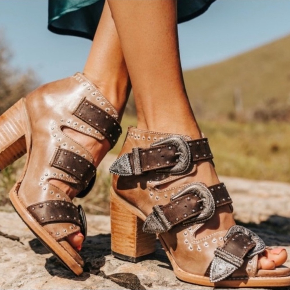 Freebird - Violet Women’s size 8